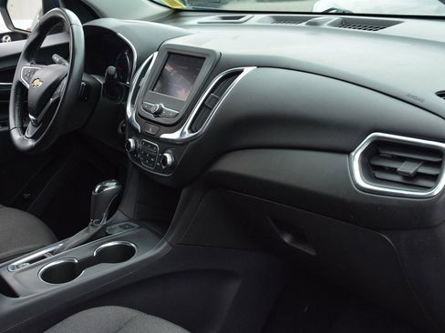 Used 2020 Chevrolet Equinox LT AWD/4WD image 21