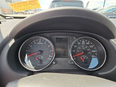 Used 2013 Nissan Rogue S FWD image 9