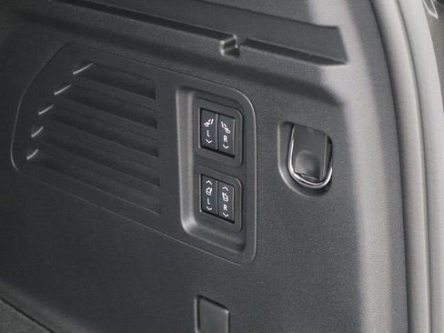 New 2026 Buick Enclave Sport Touring w/ Power Package FWD image 10