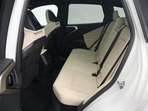 Certified 2025 BMW X3 xDrive30i w/ Premium Package image 22