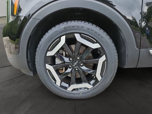 Used 2023 Kia Telluride S FWD image 14