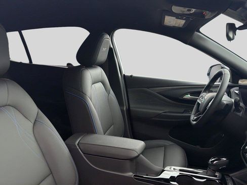 New 2026 Buick Envista Sport Touring w/ Convenience I Package FWD image 23