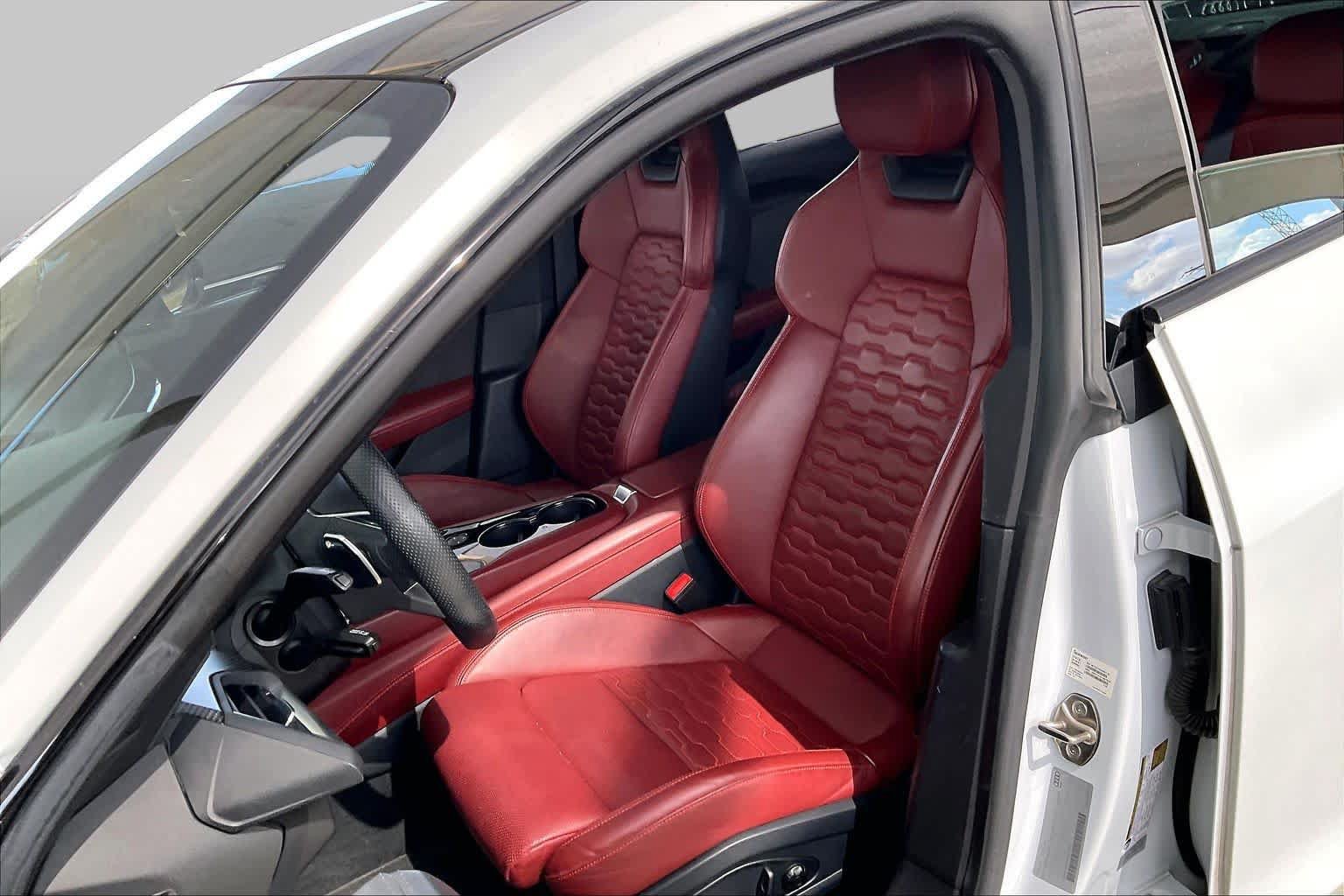 Used 2022 Audi e-tron GT Prestige w/ Prestige Package AWD/4WD image 8