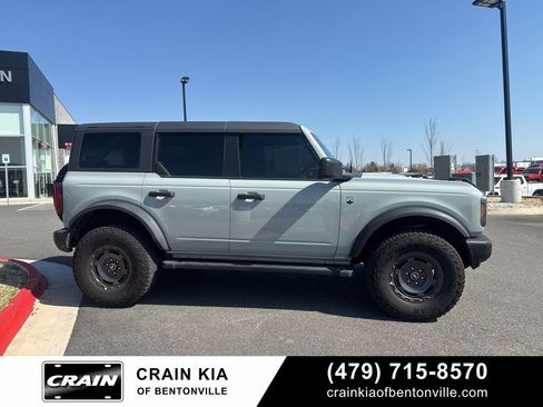 Used 2024 Ford Bronco Big Bend image 3