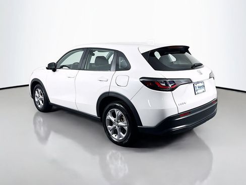Used 2023 Honda HR-V LX image 4