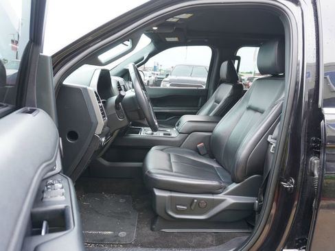Used 2021 Ford Expedition XLT RWD image 7