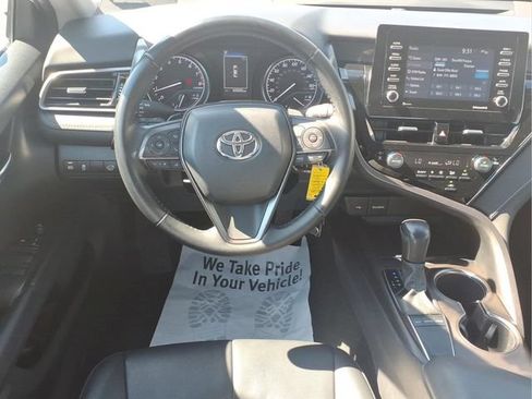 Used 2023 Toyota Camry SE FWD image 8