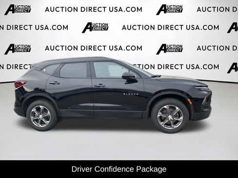 Used 2024 Chevrolet Blazer LT w/ Convenience Package image 5