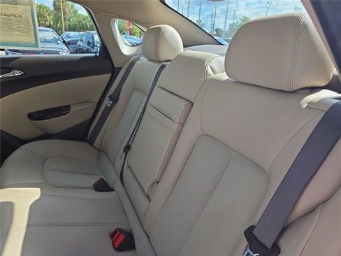 Used 2016 Buick Verano FWD image 9