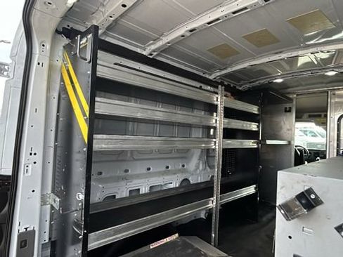 Certified 2023 Ford Transit 250 Medium Roof image 17