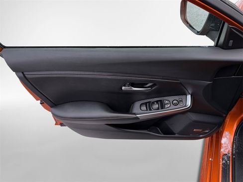 Used 2023 Nissan Sentra SR w/ SR Premium Package image 17