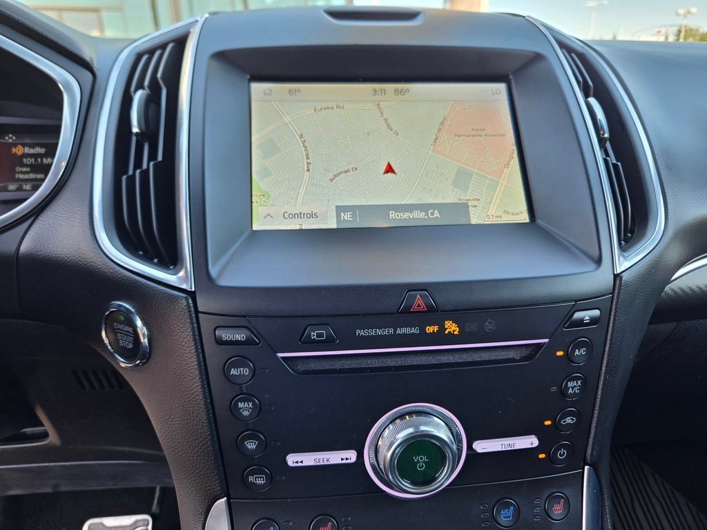 Used 2019 Ford Edge ST w/ Equipment Group 401A AWD/4WD image 20