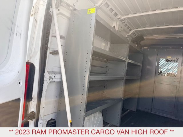 Used 2023 RAM ProMaster 2500 w/ Convenience Group FWD image 14