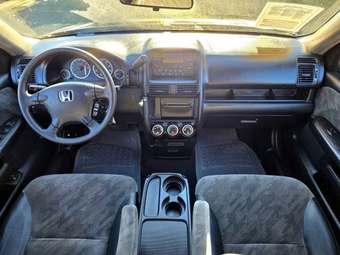 Used 2004 Honda CR-V EX image 9