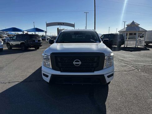 Used 2023 Nissan Titan S RWD image 10