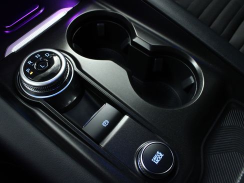 Used 2025 Ford Explorer ST-Line w/ Premium Package image 24