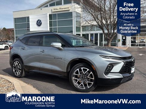 Used 2025 Chevrolet Blazer RS image 1