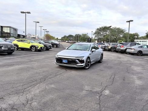 Used 2026 Hyundai Sonata SEL FWD image 1