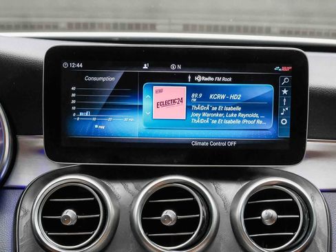 Used 2019 Mercedes-Benz C 300 Coupe image 18