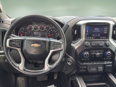 Used 2021 Chevrolet Silverado 1500 LTZ AWD/4WD image 14
