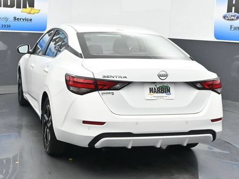 Used 2025 Nissan Sentra SV FWD image 4