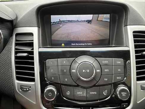 Used 2014 Chevrolet Cruze LT w/ RS Package FWD image 23