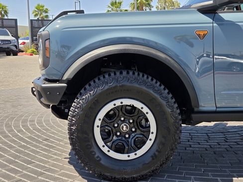 Used 2021 Ford Bronco Badlands AWD/4WD image 12