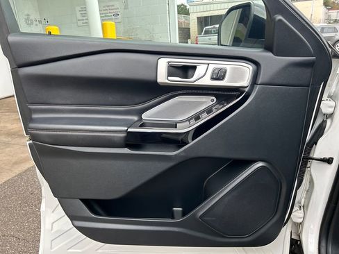 Used 2021 Ford Explorer ST w/ Equipment Group 401A image 9
