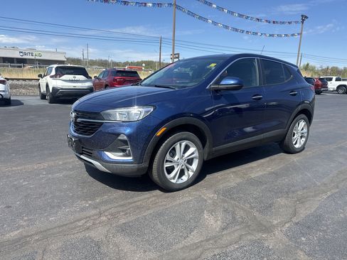 Used 2023 Buick Encore GX Preferred w/ Cold Weather Comfort Package AWD/4WD image 8