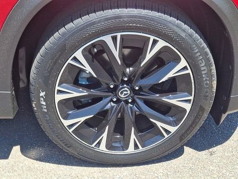 Used 2024 MAZDA CX-90 Plug-In Hybrid w/ Premium Plus AWD/4WD image 8