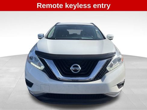 Used 2017 Nissan Murano S image 9