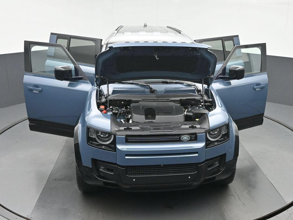 Used 2020 Land Rover Defender 110 SE AWD/4WD image 45