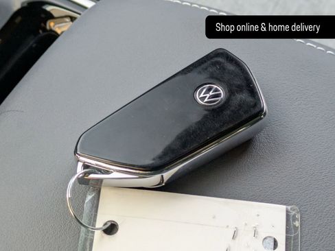 Used 2023 Volkswagen ID.4 Pro image 29