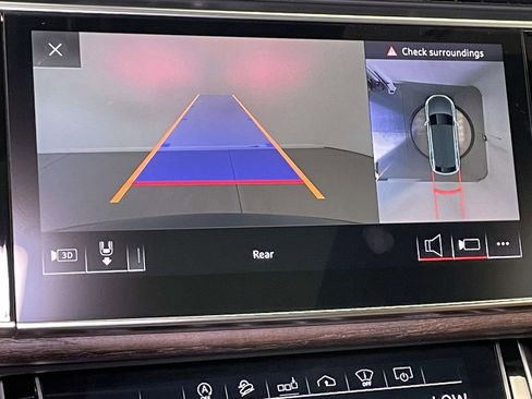 Used 2020 Audi Q8 Prestige w/ Prestige Package image 32