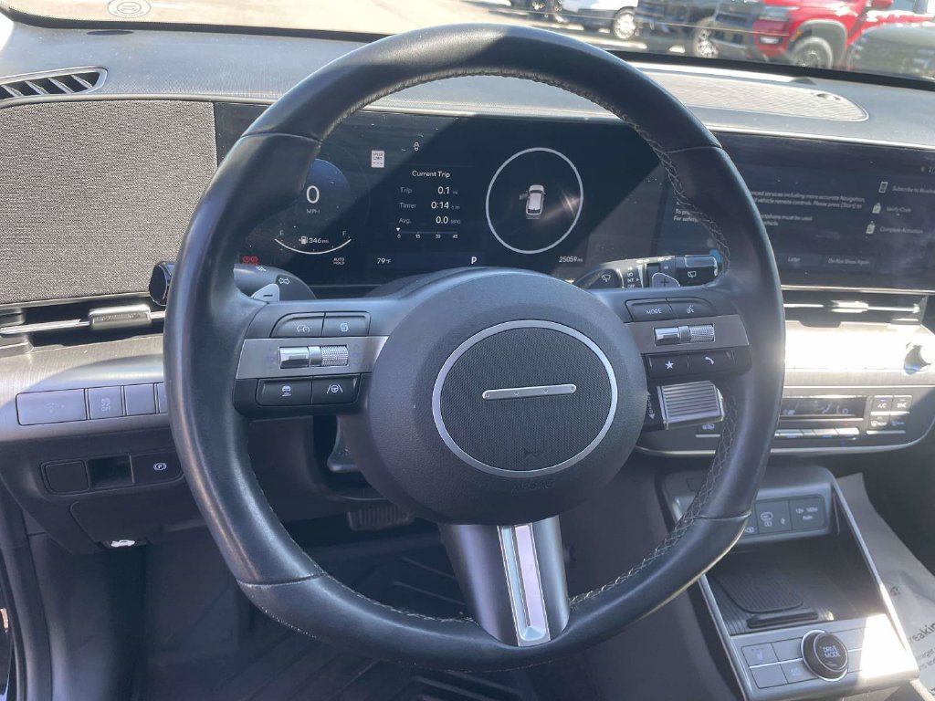 Certified 2025 Hyundai Kona SEL FWD image 15