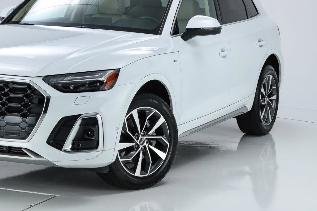 Used 2024 Audi Q5 2.0T Prestige AWD/4WD image 46