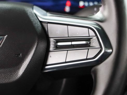 Used 2025 Chevrolet Suburban LT w/ Comfort Package image 15