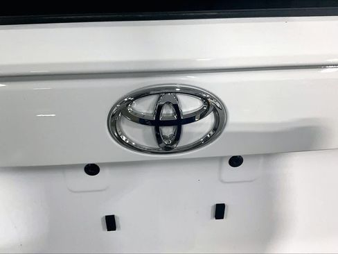 Certified 2024 Toyota RAV4 LE AWD/4WD image 10