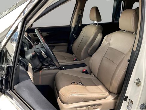 Used 2016 Honda Pilot Elite image 8