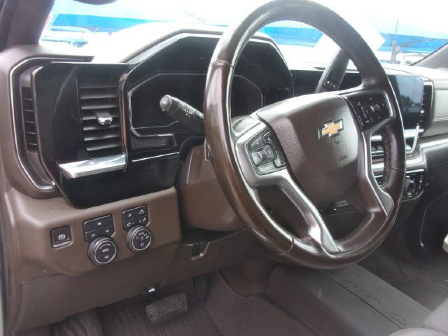 Used 2024 Chevrolet Silverado 3500 LT w/ All Star Edition AWD/4WD image 27