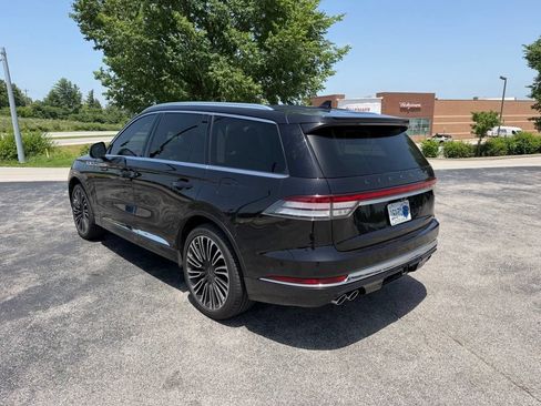 Used 2023 Lincoln Aviator Black Label w/ Class IV Trailer Tow Package AWD/4WD image 4