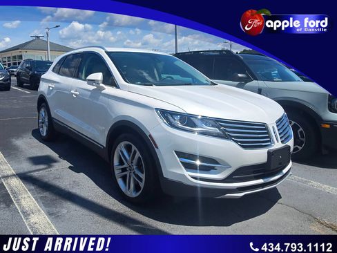 Used 2017 Lincoln MKC Reserve w/ Lincoln MKC Climate Package AWD/4WD image 1