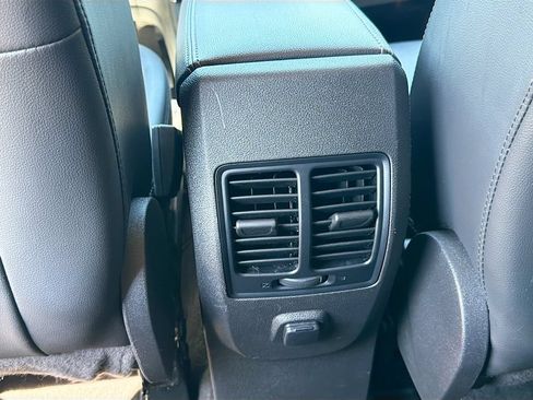 Used 2019 Ford Escape SEL AWD/4WD image 27