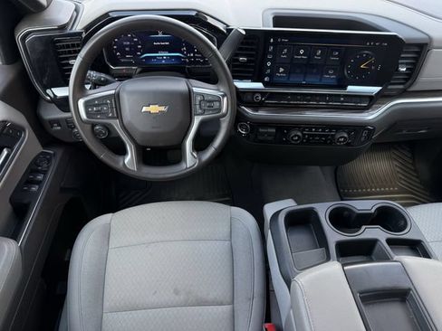 Used 2026 Chevrolet Silverado 1500 LT AWD/4WD image 12