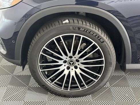 Certified 2023 Mercedes-Benz GLC 300 image 12