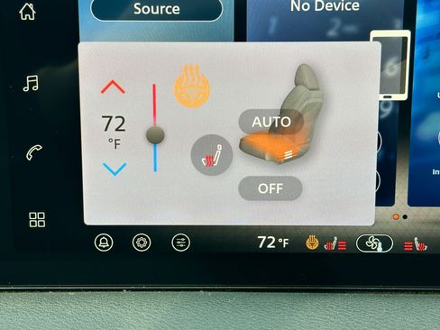 New 2026 Nissan Sentra SV w/ SV Convenience Package image 17