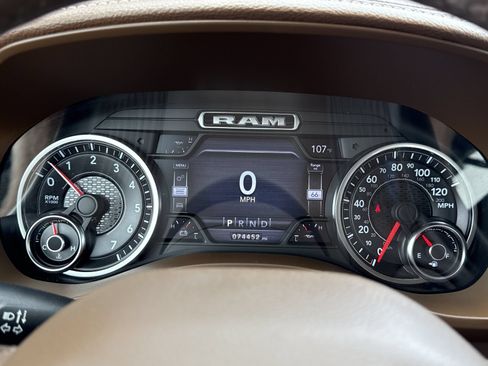 Used 2019 RAM 1500 Laramie AWD/4WD image 20