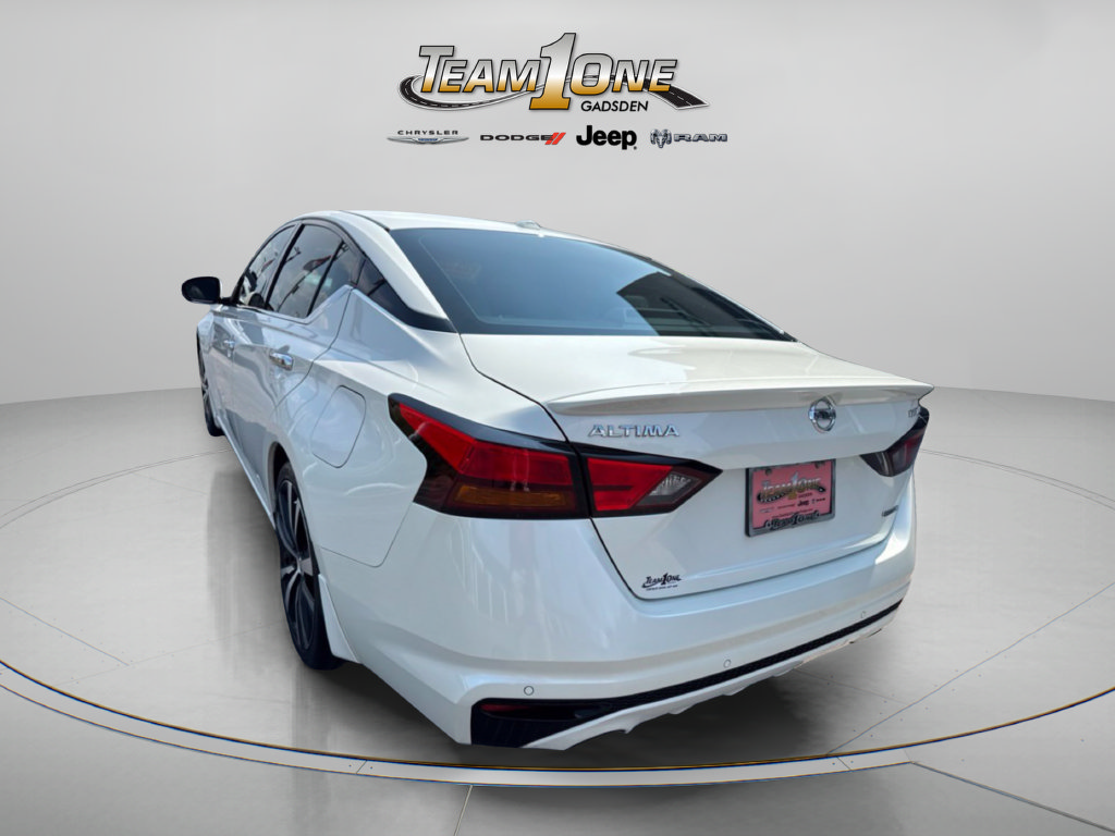 Used 2020 Nissan Altima 2.0 Platinum FWD image 6