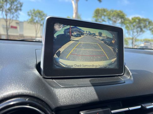 Used 2018 Toyota Yaris iA FWD image 23