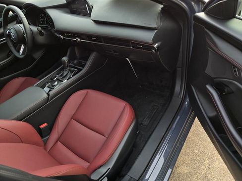 New 2026 MAZDA MAZDA3 Carbon image 6